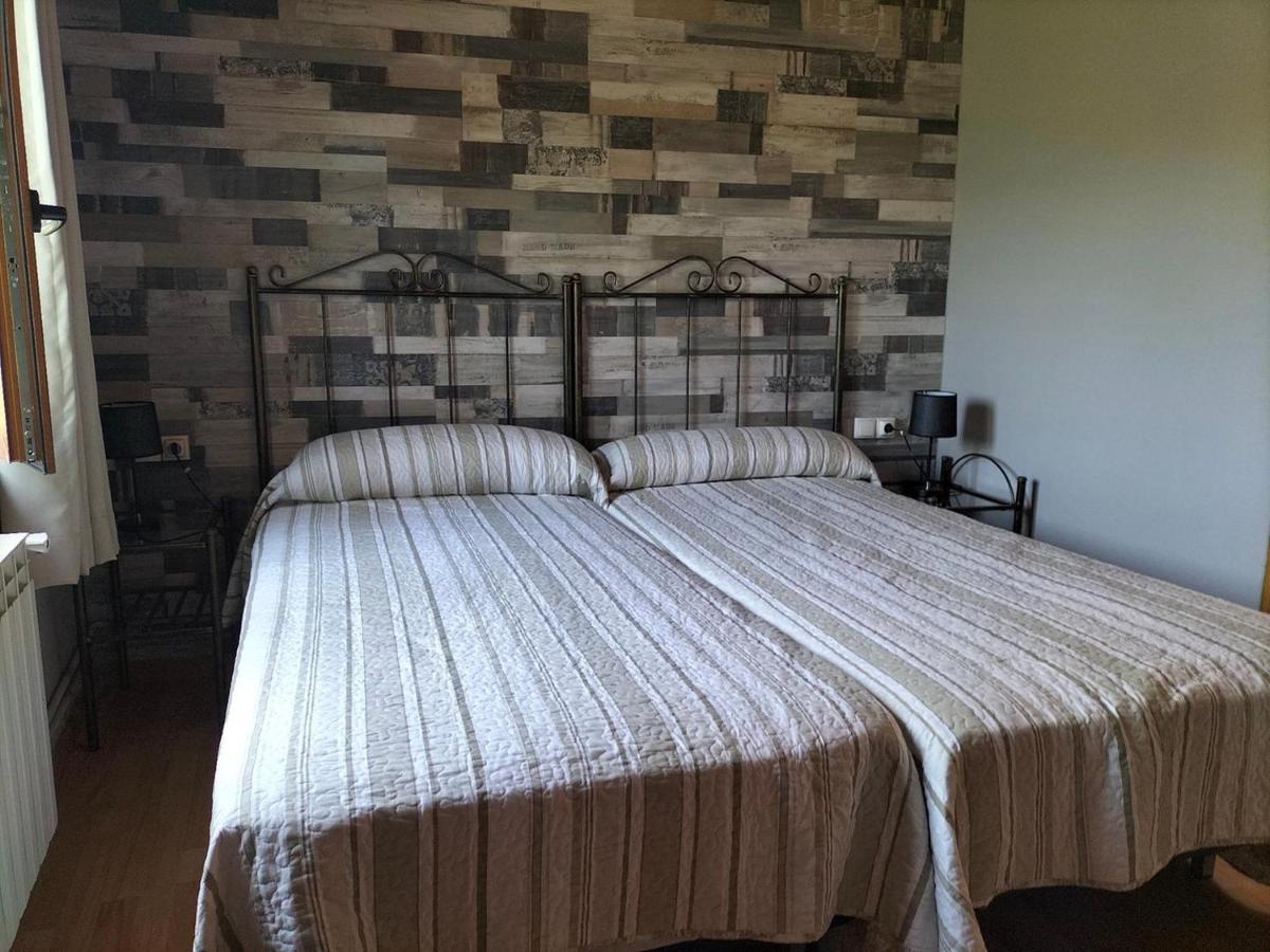 Apartamentos La Corona Llames de Parres Εξωτερικό φωτογραφία