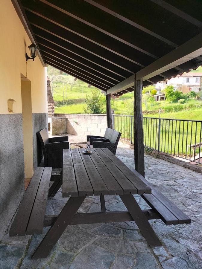 Apartamentos La Corona Llames de Parres Εξωτερικό φωτογραφία